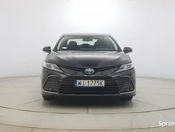 Czarny Używany 2021 Toyota Camry Comfort Sedan/Limuzyna | 104 850 zł (Uczciwa cena)