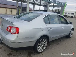 Srebrny Używany 2006 VW Passat Sedan/Limuzyna | 6000 zł (Dobra cena)