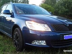 Niebieski Używany 2010 Skoda Octavia Kombi | 24 000 zł (Uczciwa cena)