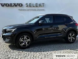 Czarny Używany 2025 Volvo XC40 SUV | 174 900 zł (Uczciwa cena)