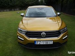 Złoty Używany 2018 VW T-Roc SUV | 54 999 zł