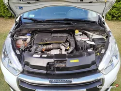 Biały Używany 2015 Peugeot 208 Hatchback | 22 500 zł (Uczciwa cena)