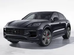 Chromite black metallic Nowe 2024 Porsche Cayenne GTS SUV | 898 018 zł