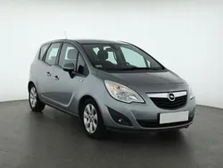 Srebrny Używany 2010 Opel Meriva Minivan | 19 499 zł (Uczciwa cena)