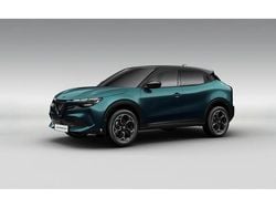 Lakier metalizowany niebieski z czarnym dachem navigli Nowe 2025 Alfa Romeo Junior Edizione Speciale SUV | 140 068 zł