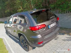 Szary Używany 2018 Jeep Grand Cherokee SUV | 104 000 zł (Uczciwa cena)