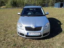 Srebrny Używany 2009 Skoda Fabia Hatchback | 8900 zł (Dobra cena)