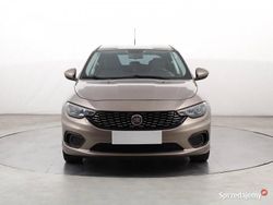 Beżowy Używany 2017 Fiat Tipo Hatchback | 37 499 zł (Uczciwa cena)
