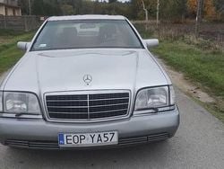 Srebrny Używany 1991 Mercedes E500 Sedan/Limuzyna | 38 200 zł