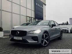 Szary Używany 2024 Volvo S60 Sedan/Limuzyna | 159 900 zł (Uczciwa cena)