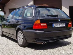 Czarny Używany 2001 BMW 320 Kombi | 11 000 zł (Uczciwa cena)