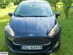 Niebieski Używany 2015 Ford Fiesta Hatchback | 19 900 zł (Uczciwa cena)