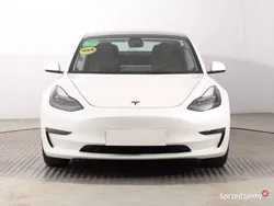 Biały Używany 2021 Tesla Model 3 Long Range Sedan/Limuzyna | 119 999 zł