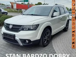Biały Używany 2015 Fiat Freemont SUV | 54 900 zł (Uczciwa cena)