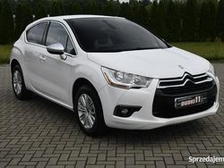 Biały (metalik) Używany 2011 Citroën DS4 Hatchback | 23 900 zł (Uczciwa cena)