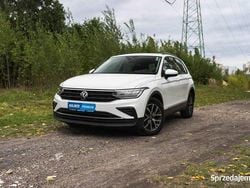 Biały Używany 2022 VW Tiguan SUV | 95 999 zł (Uczciwa cena)