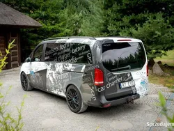 Biały Używany 2016 Mercedes V250 Minivan | 177 777 zł