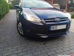 Granatowy Używany 2012 Ford Focus Kombi | 19 800 zł (Uczciwa cena)