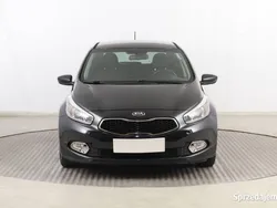 Czarny Używany 2014 Kia Ceed Hatchback | 41 499 zł (Dość drogi)