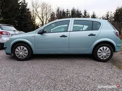 Niebieski Używany 2009 Opel Astra Hatchback | 16 800 zł (Drogi)