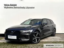 Szary Używany 2025 Volvo V60 Kombi | 209 900 zł
