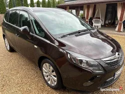 Brązowy Używany 2014 Opel Zafira Tourer Minivan | 31 500 zł (Uczciwa cena)