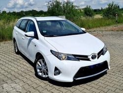 Biały Używany 2014 Toyota Auris Sedan/Limuzyna | 34 490 zł (Uczciwa cena)