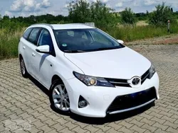 Biały Używany 2014 Toyota Auris Sedan/Limuzyna | 34 490 zł (Uczciwa cena)