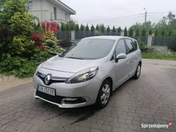 Srebrny Używany 2014 Renault Grand Scénic III Minivan | 32 900 zł (Dość drogi)