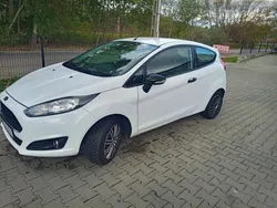 Biały Używany 2016 Ford Fiesta Hatchback | 16 000 zł (Dobra cena)