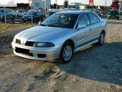 Srebrny Używany 2003 Mitsubishi Carisma Sedan/Limuzyna | 9400 zł