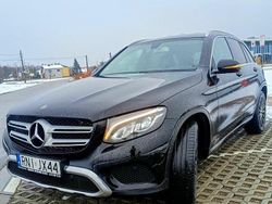 Czarny Używany 2017 Mercedes GLC220 SUV | 99 000 zł