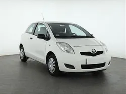 Biały Używany 2009 Toyota Yaris Hatchback | 10 999 zł (Dobra cena)