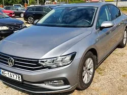 Inny kolor Używany 2020 VW Passat Sedan/Limuzyna | 73 000 zł (Uczciwa cena)