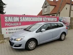 Inny kolor Używany 2014 Opel Astra Kombi | 31 900 zł (Dość drogi)