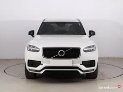Biały Używany 2018 Volvo XC90 SUV | 124 999 zł (Uczciwa cena)