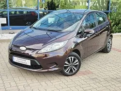 Bordowy Używany 2009 Ford Fiesta Hatchback | 14 800 zł (Uczciwa cena)