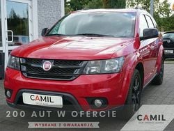 Czerwony Używany 2014 Fiat Freemont SUV | 44 800 zł