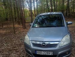 Używany 2008 Opel Zafira Minivan | 7500 zł (Uczciwa cena)