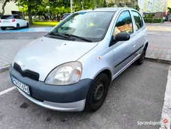Srebrny Używany 2002 Toyota Yaris Hatchback | 3900 zł (Uczciwa cena)