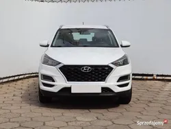 Biały Używany 2019 Hyundai Tucson SUV | 71 999 zł (Uczciwa cena)