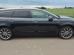 Czarny Używany 2018 Ford Mondeo Titanium Kombi | 54 600 zł (Uczciwa cena)