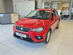 Czerwony (metalik) Używany 2020 Seat Arona SUV | 64 900 zł (Dość drogi)