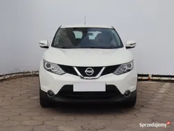Biały Używany 2016 Nissan Qashqai SUV | 45 999 zł (Dobra cena)