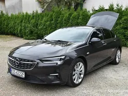 Brązowy Używany 2022 Opel Insignia Sedan/Limuzyna | 69 700 zł (Dość drogi)