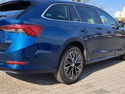 Zielony Używany 2021 Skoda Octavia Style Kombi | 114 900 zł