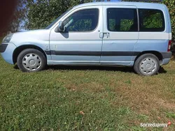 Używany 2005 Peugeot Partner Minivan | 5900 zł (Uczciwa cena)