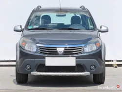 Szary Używany 2010 Dacia Sandero Hatchback | 13 500 zł (Uczciwa cena)