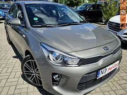 Zielony jasny Używany 2017 Kia Rio 2 Hatchback | 39 900 zł (Dość drogi)