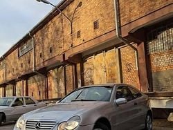 Używany 2001 Mercedes C180 | 8200 zł (Uczciwa cena)